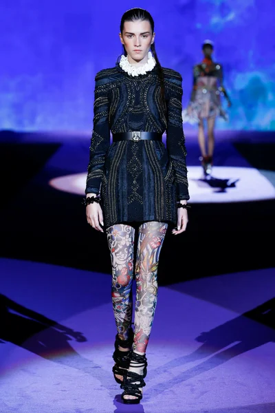 Look 22